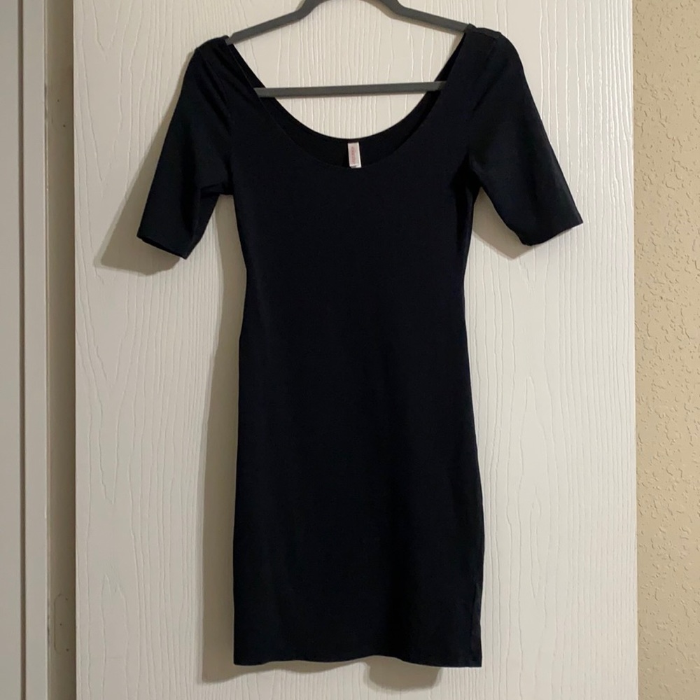 Black dress - small